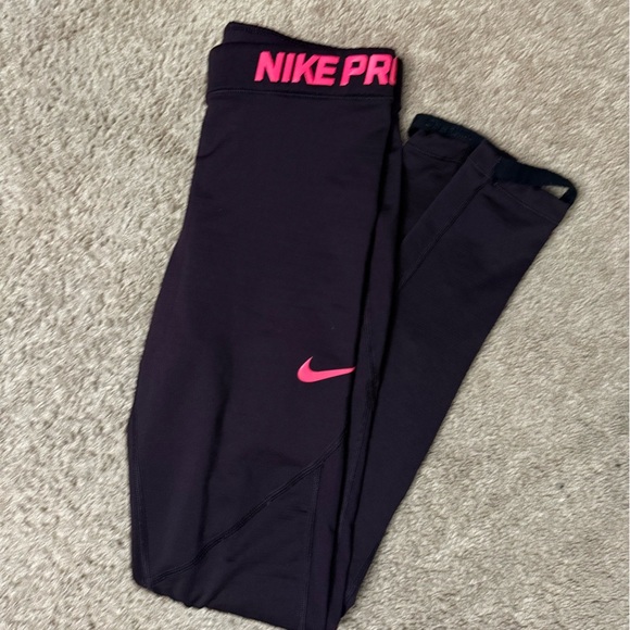 Nike Pants - Women’s Purple & Pink Nike Pro Leggings - Size XS